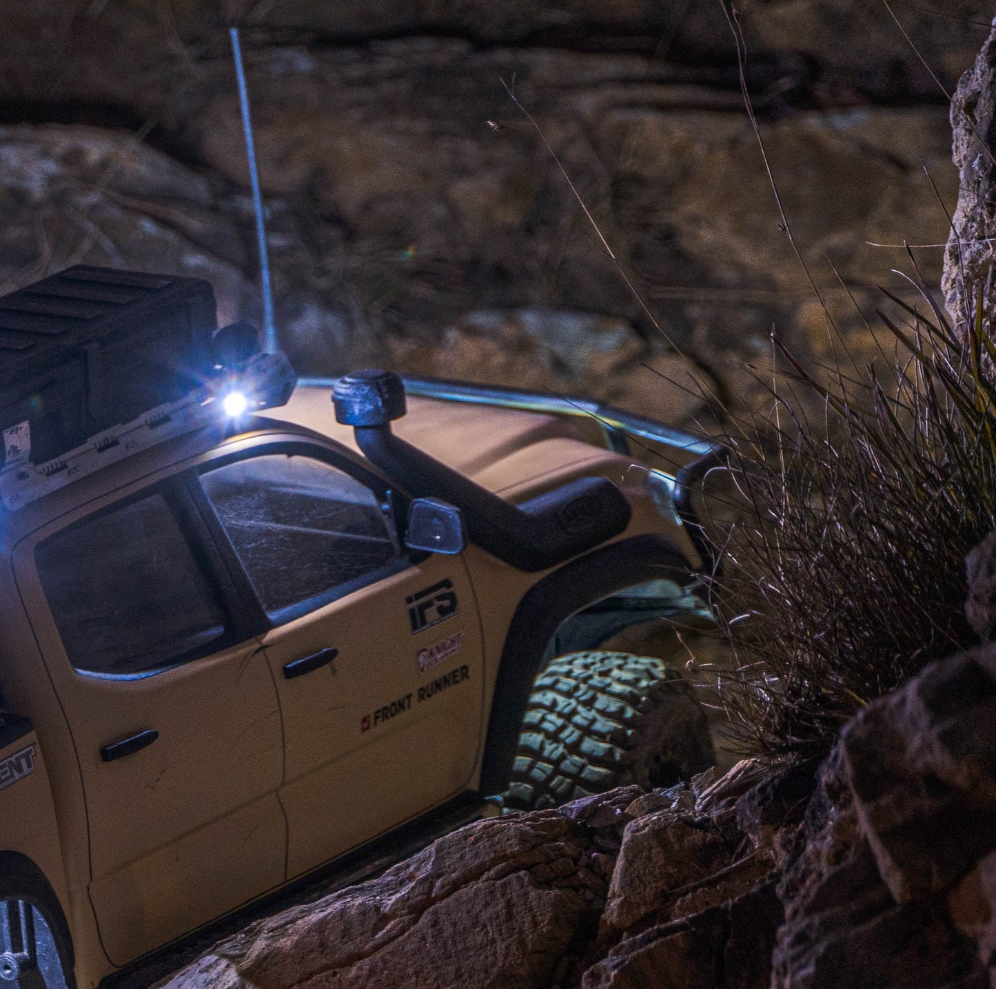 Enduro Knightrunner Snorkel Kit