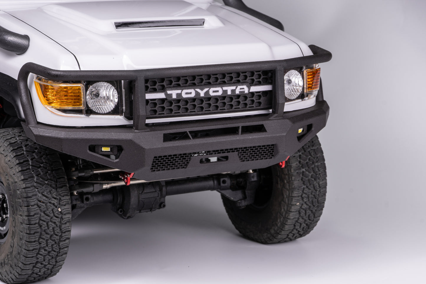 LC79 Guardrail LED Front Bumper